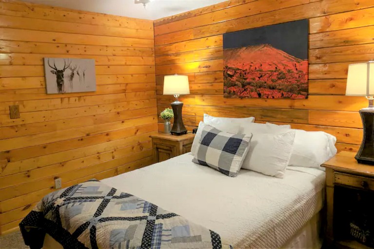 Cabins (United States of America, Cedar City, Utah)