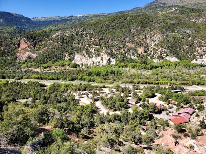 Cabins (United States of America, Cedar City, Utah)