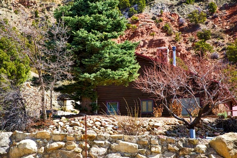 Cabins (United States of America, Cedar City, Utah)