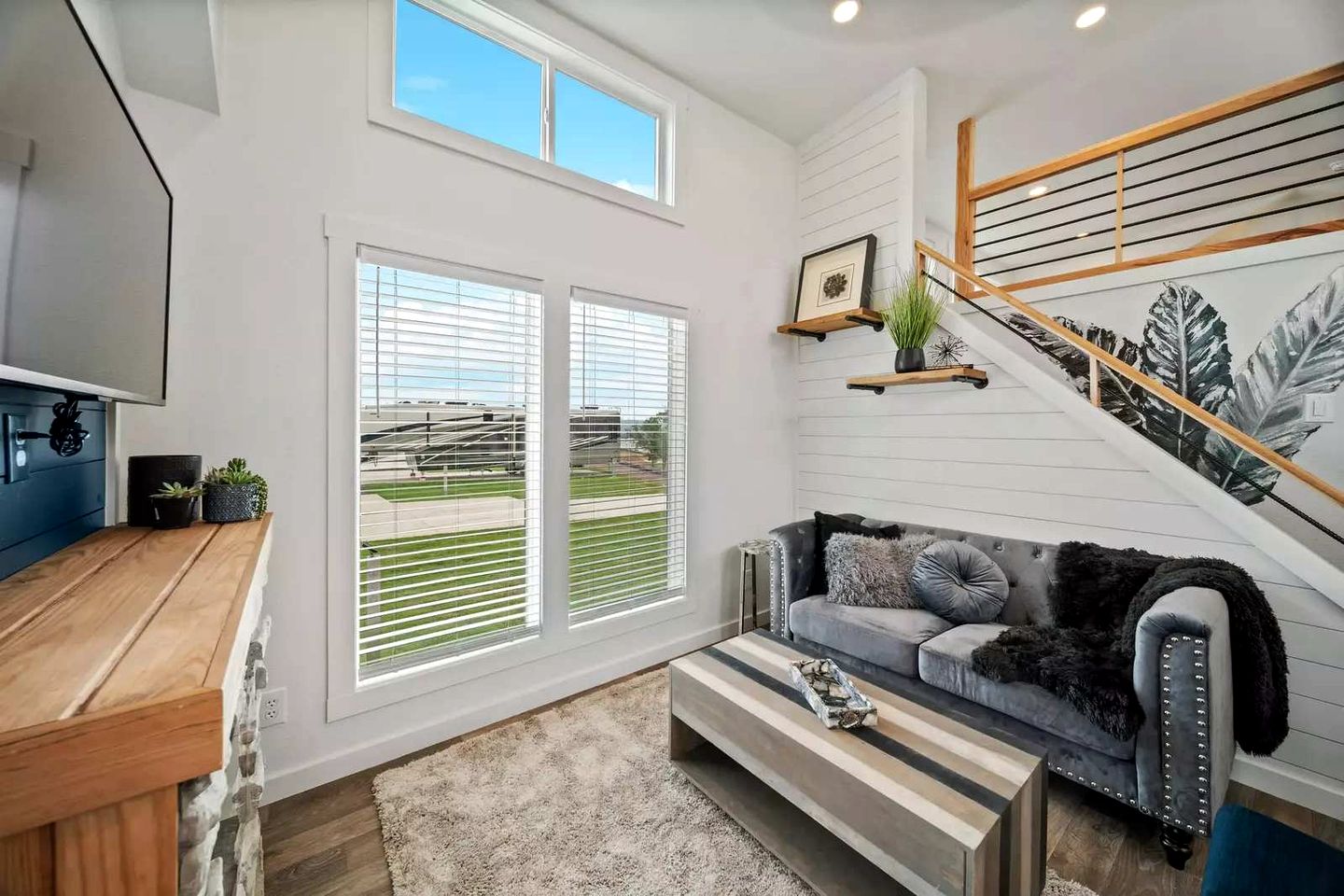 Relaxed Tiny Home Escape with Resort Amenities Near Fredericksburg, TX