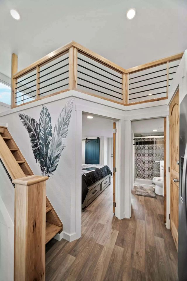 Relaxed Tiny Home Escape with Resort Amenities Near Fredericksburg, TX