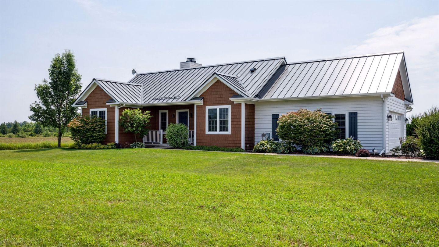 Charming Cottage with Fire Pit on 5 Acres near Downtown Baileys Harbor, WI