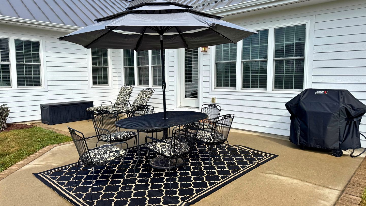 Charming Cottage with Fire Pit on 5 Acres near Downtown Baileys Harbor, WI