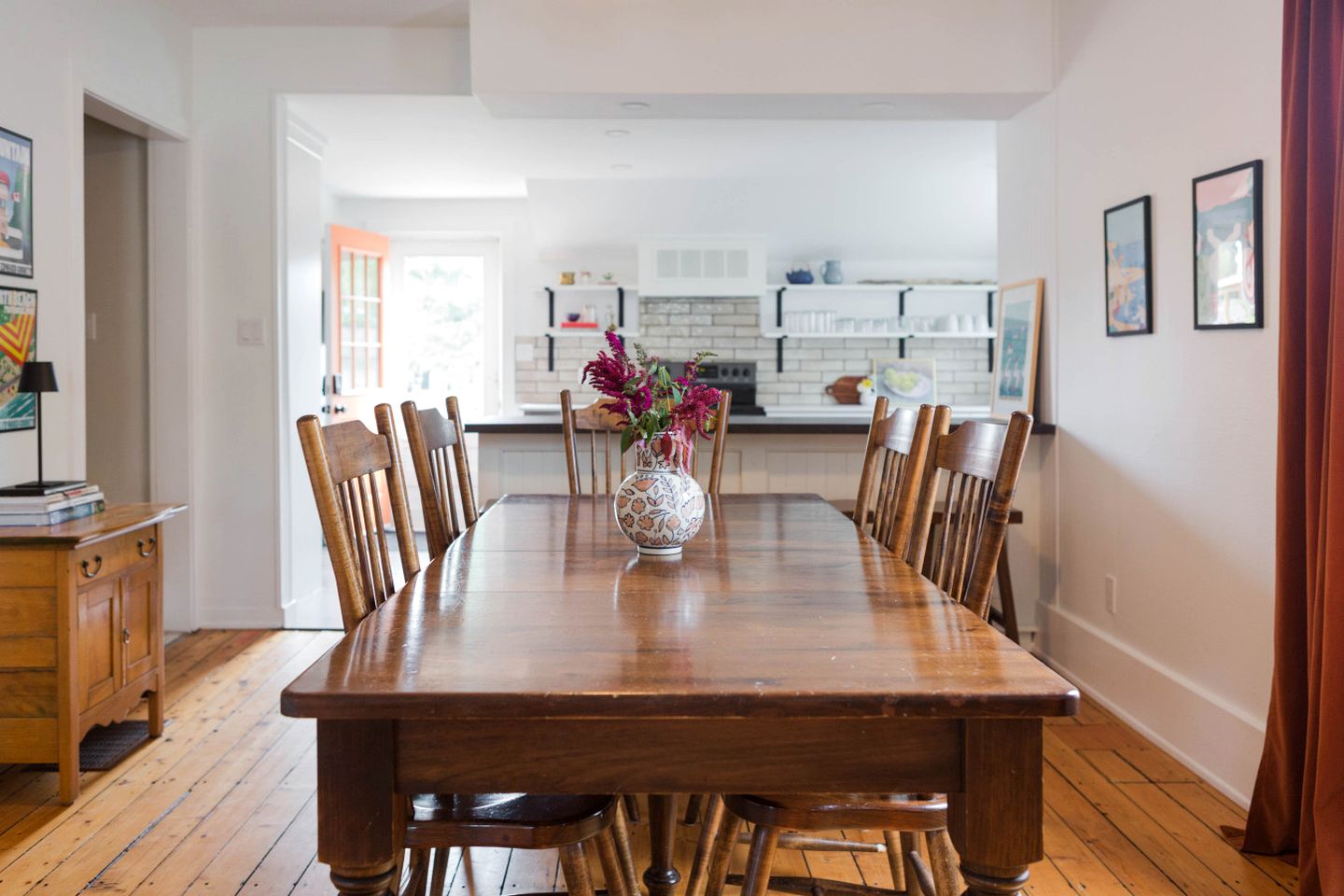 Charming Cottage with Firepit & Walk-to-Beach Access near Main Street in Wellington, Ontario