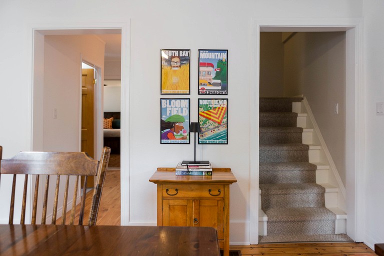 Cottages (Canada, Prince Edward, Ontario)