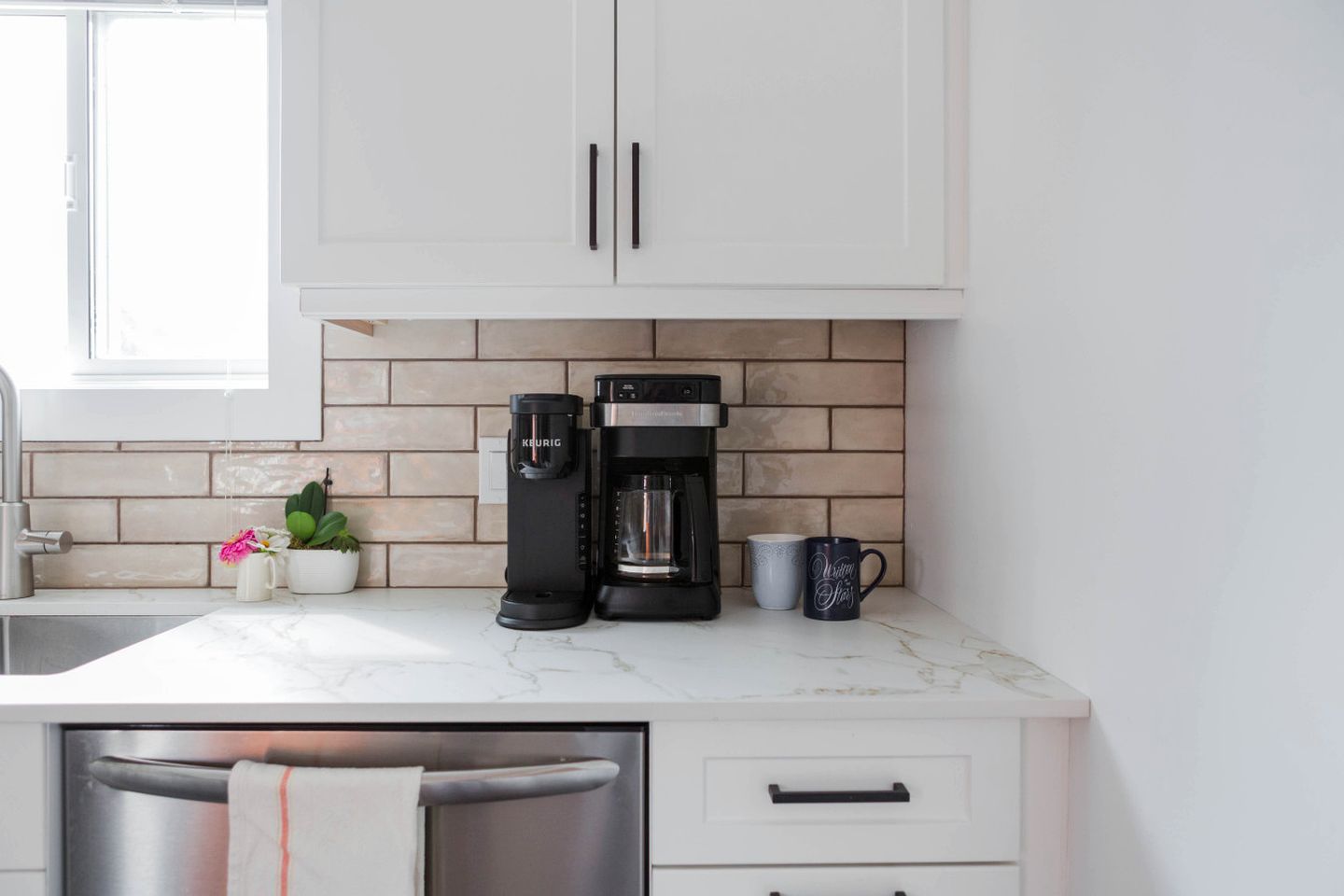 Charming Cottage with Firepit & Walk-to-Beach Access near Main Street in Wellington, Ontario