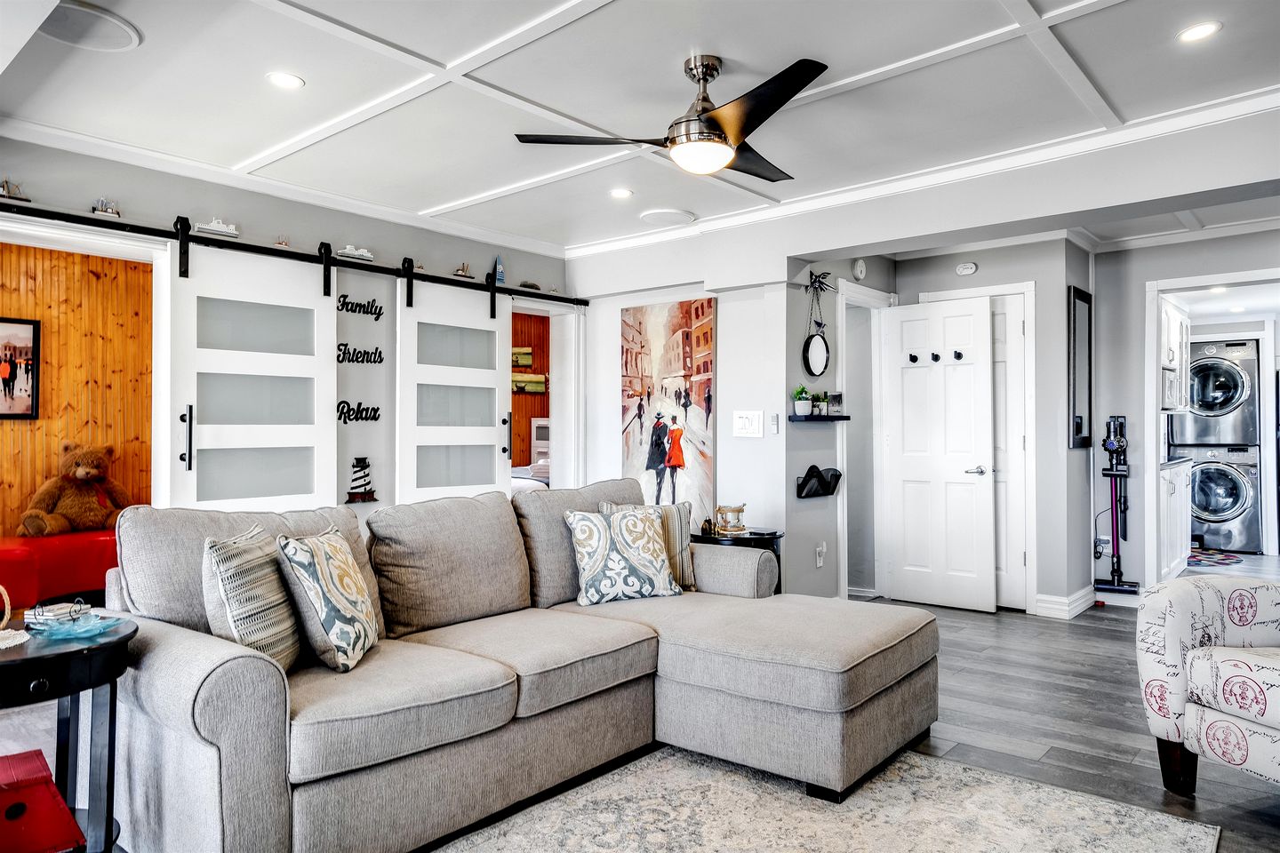 Charming Cottage on Lake Erie for an Unforgettable Kingsville Getaway in Ontario