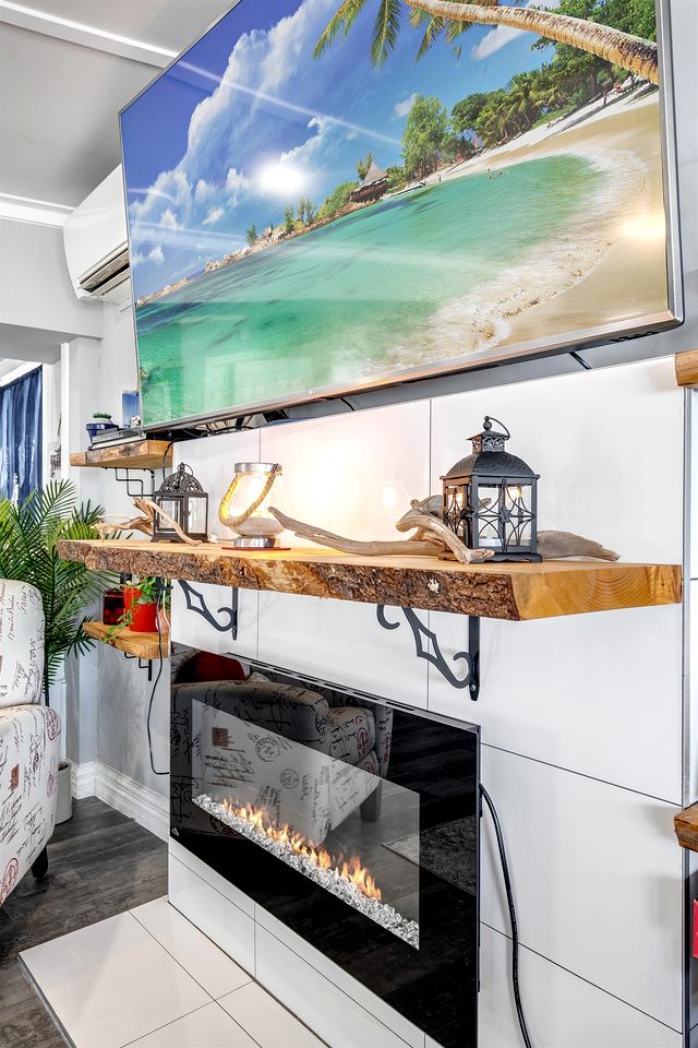 Charming Cottage on Lake Erie for an Unforgettable Kingsville Getaway in Ontario