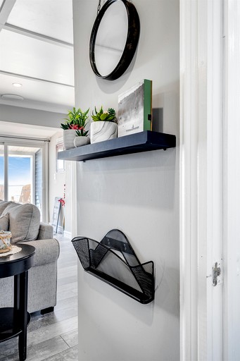 Cottages (Canada, Kingsville, Ontario)