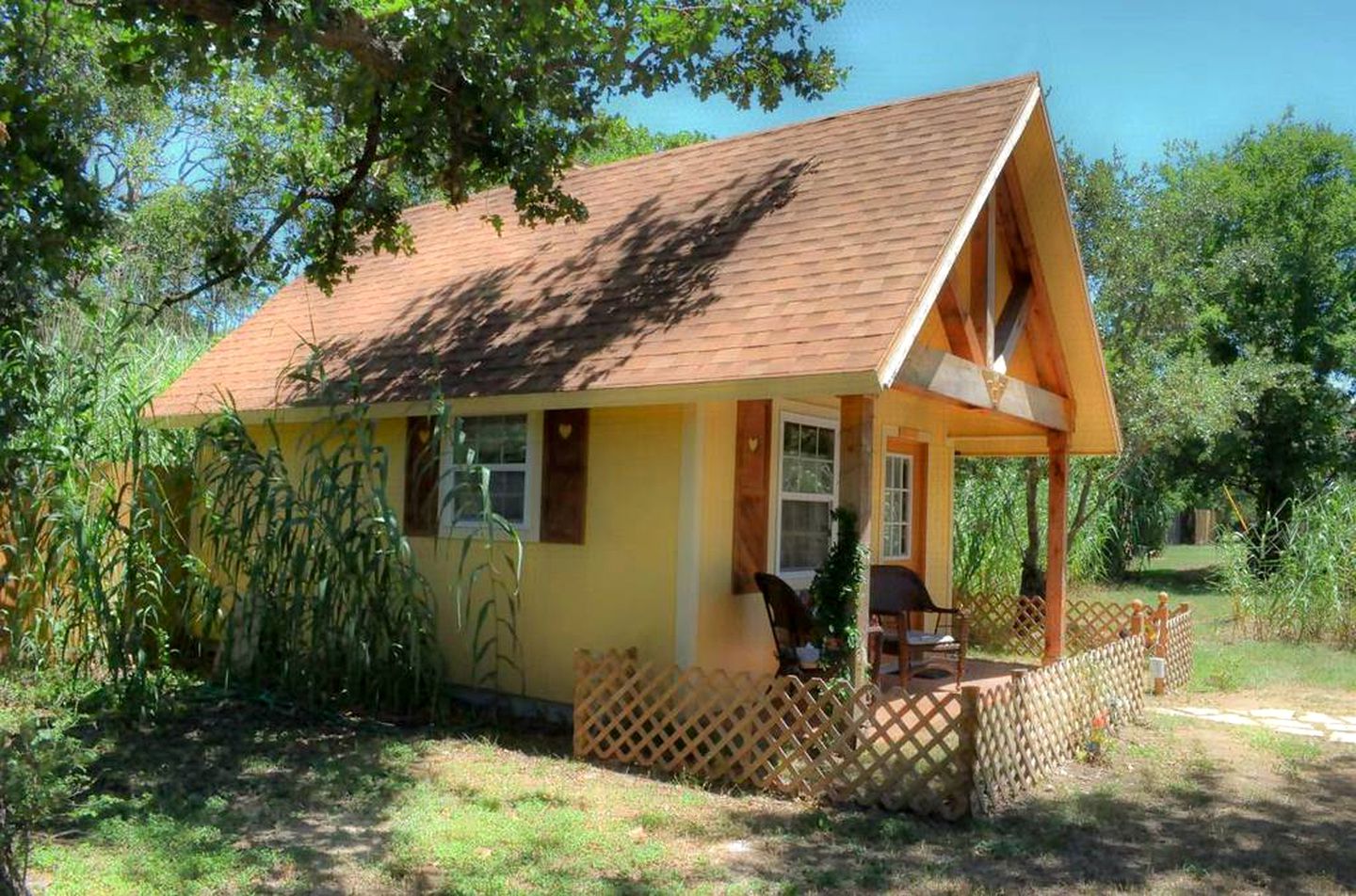 Charming Cottage Rental on a Bed and Breakfast near Downtown Fredericksburg, Texas