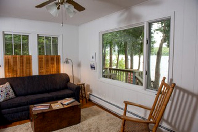 Schwandt Cottage, Cottages, Gills Rock, United States of America Glamping Hub