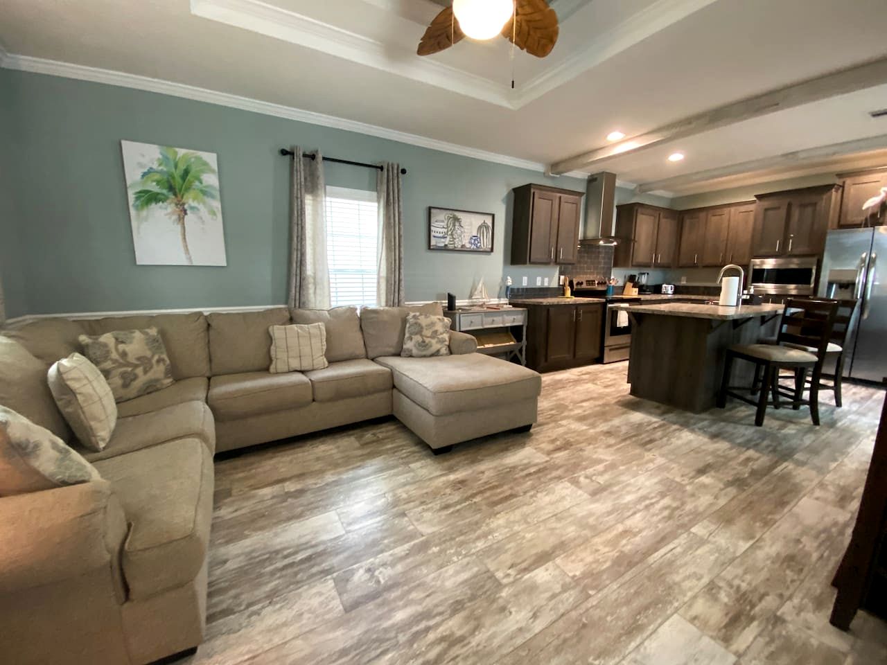 Charming Cottage Surrounded by Trees in Dunnellon, Florida