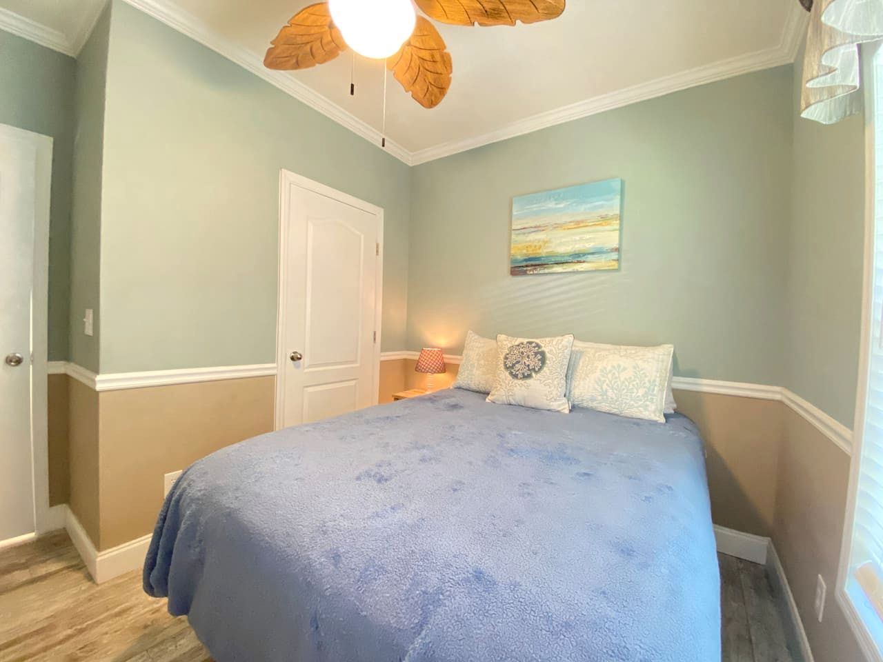 Charming Cottage Surrounded by Trees in Dunnellon, Florida