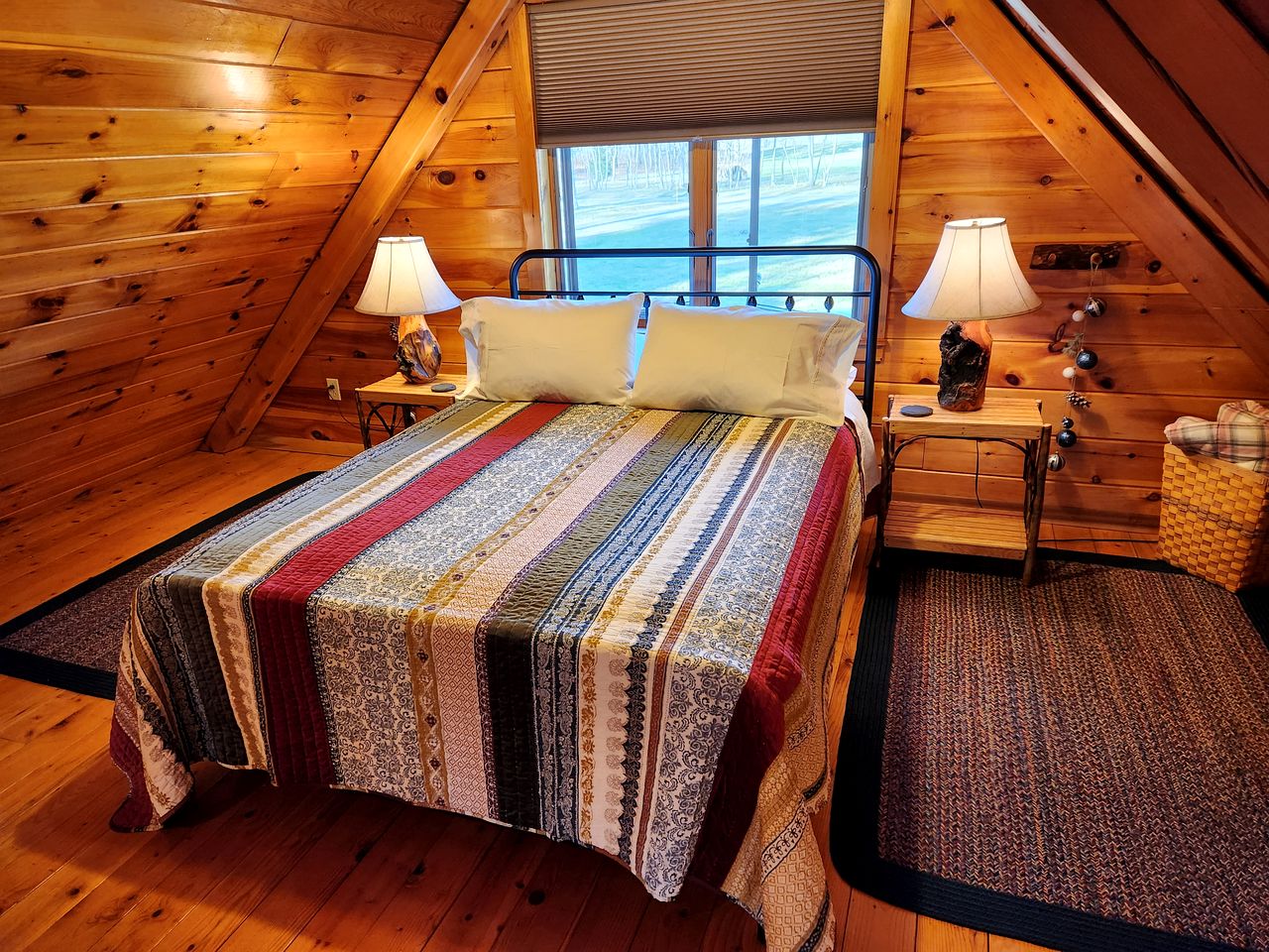 Charming Creekside Log Cabin with Wood Burning Stove Overlooking the Neshannock Creek, Western PA