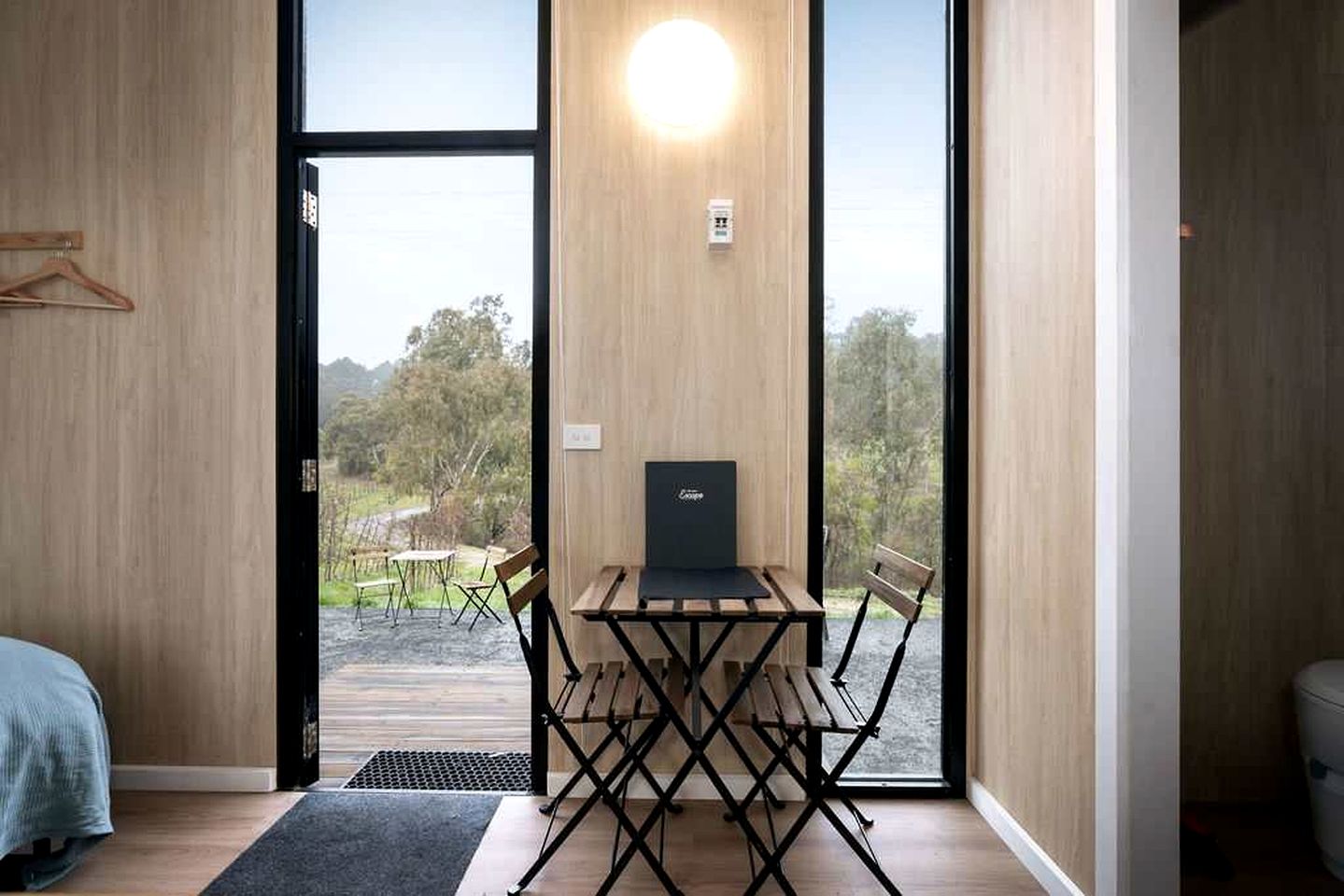 Charming Farm Stay Tiny Home with Apple Orchard & Dam Views near Adelaide in Lenswood, South Australia