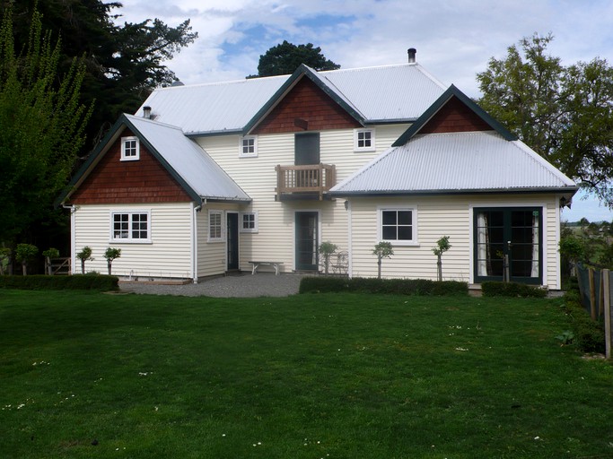 Vacation Rentals (Windwhistle, South Island, New Zealand)