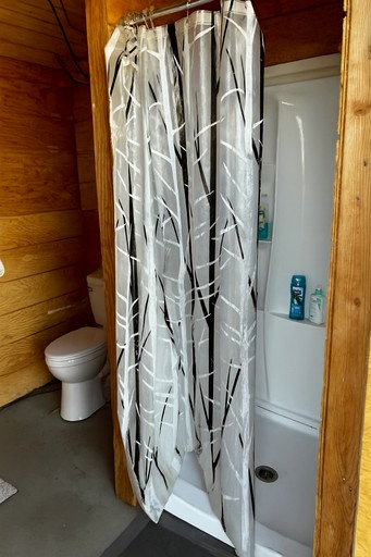 Caravans (United States of America, Tetonia, Idaho)