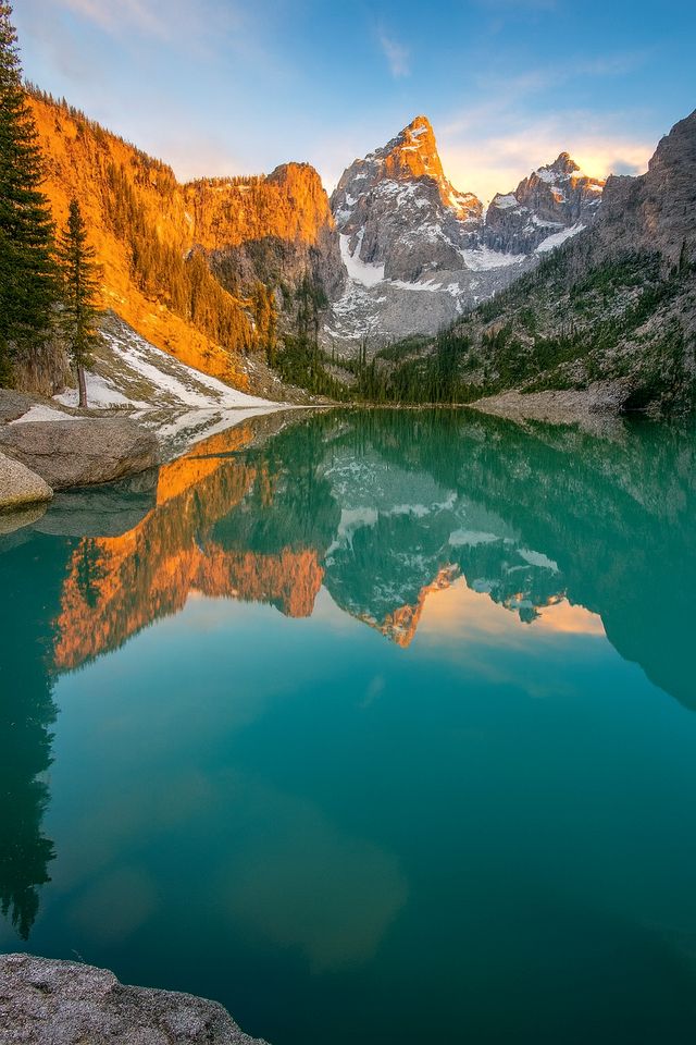 Charming Glamping Wagon with Mountain Views on Working Ranch near Grand Teton – Tetonia, Idaho