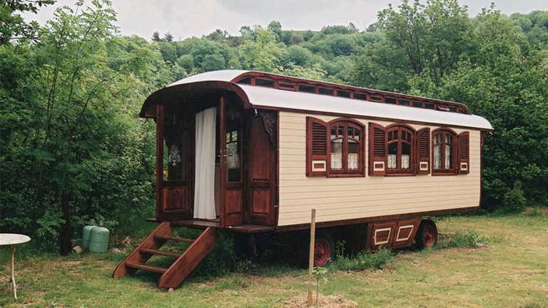 Caravans (Ajoux, Auvergne-Rhône-Alpes, France)