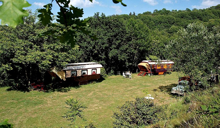 Caravans (Ajoux, Auvergne-Rhône-Alpes, France)