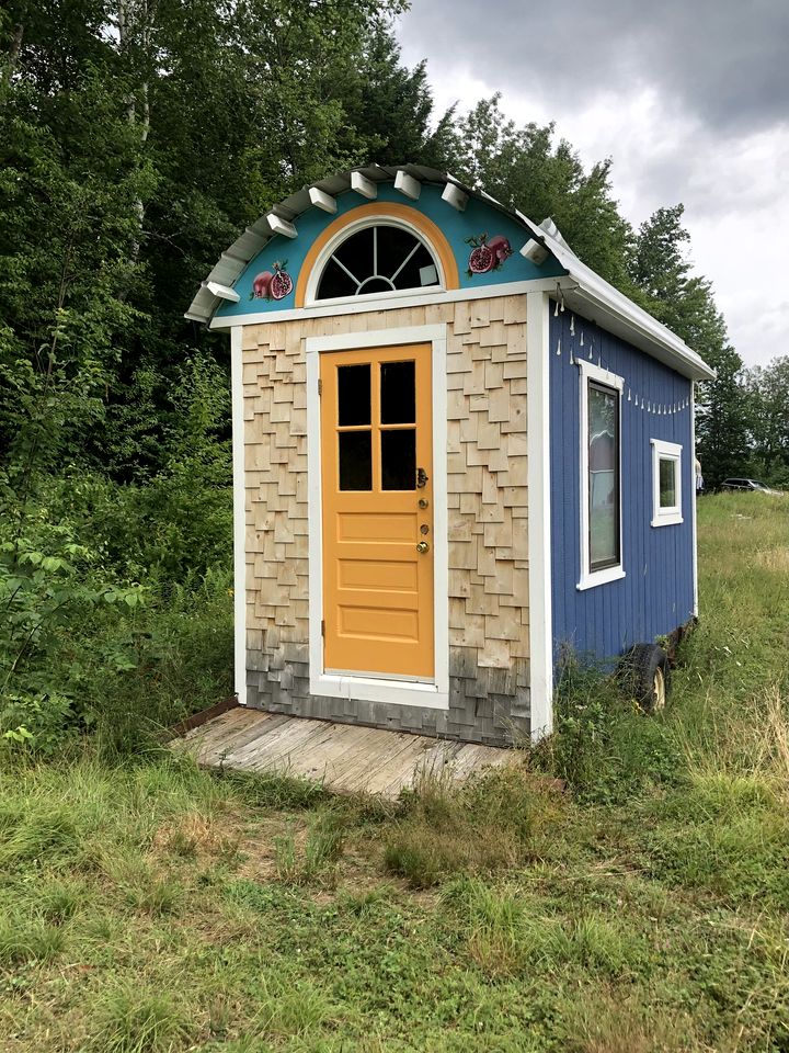 Charming Gypsy Caravan for Vacations in White Mountain National Forest