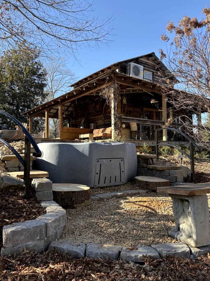 Historic Restored Tobacco Barn Retreat with Private Hot Tub near Pilot Mountain in Tobaccoville, North Carolina
