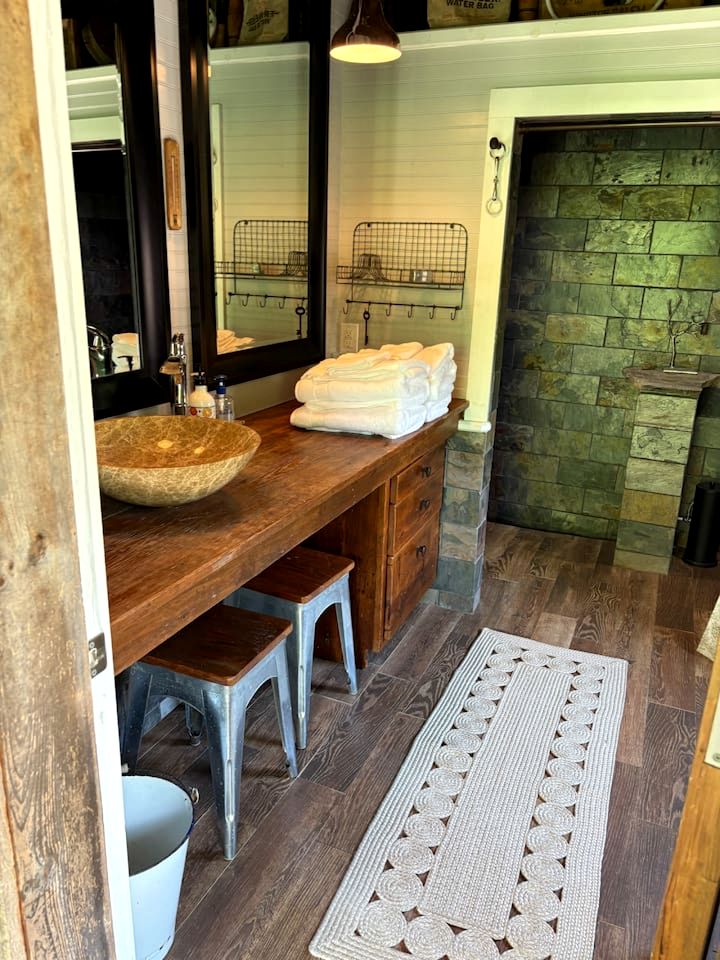 Historic Restored Tobacco Barn Retreat with Private Hot Tub near Pilot Mountain in Tobaccoville, North Carolina