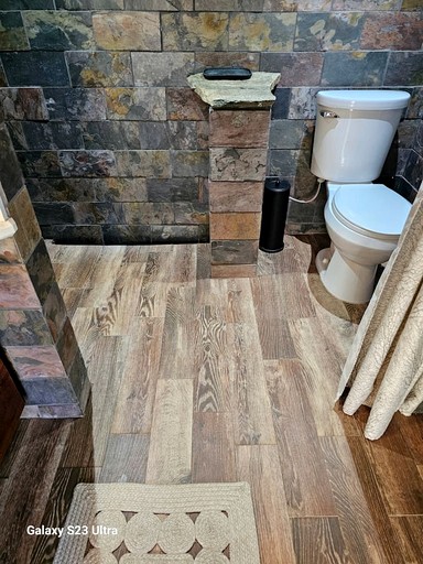 Cabins (United States of America, Tobaccoville, North Carolina)