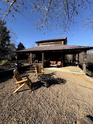 Cabins (United States of America, Tobaccoville, North Carolina)