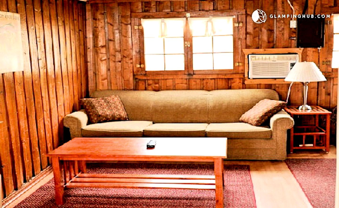 Charming Lake Cabin Rental for the Perfect Summer Vacation in North Michigan