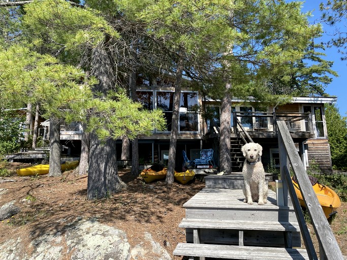 Cottages (Canada, Val des Monts, Quebec)