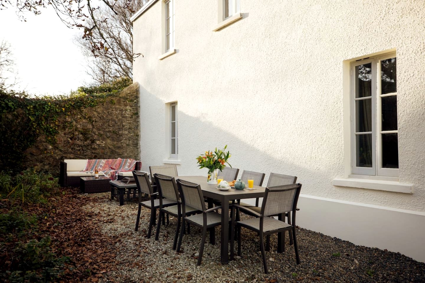 Charming Luxurious Cottage with Spectacular Interior and Beautiful Countryside Views in UK