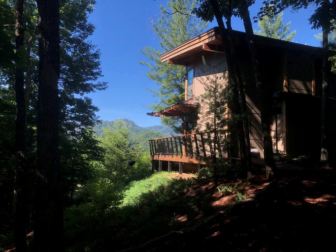 Cabins (United States of America, Bryson City, North Carolina)