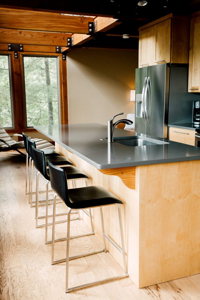 Charming Mountain Cabin Perfect for the Whole Family near Nantahala National Forest, NC