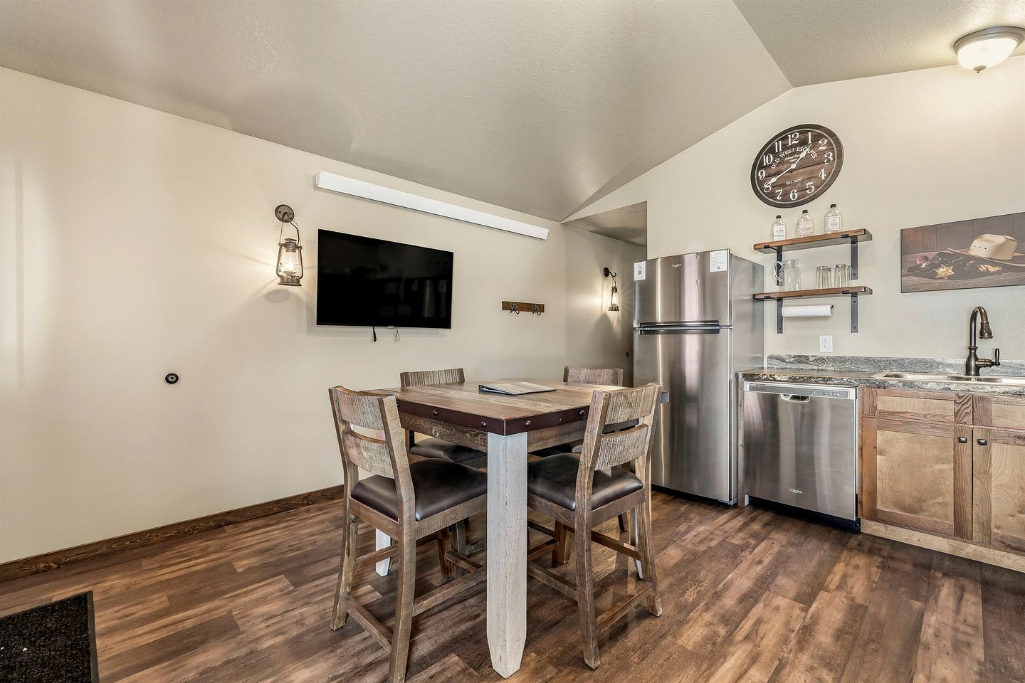 Charming Old West Cabin with Great Countryside Sights in Island Park, Idaho