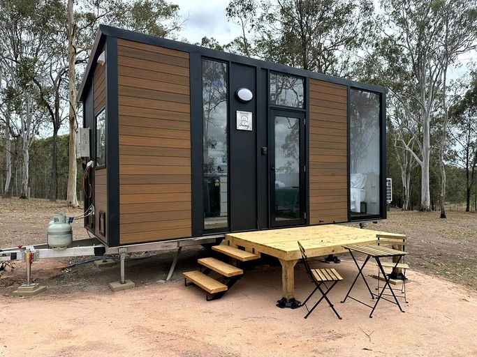 Tiny Houses (Australia, Lagoon Pocket, Queensland)