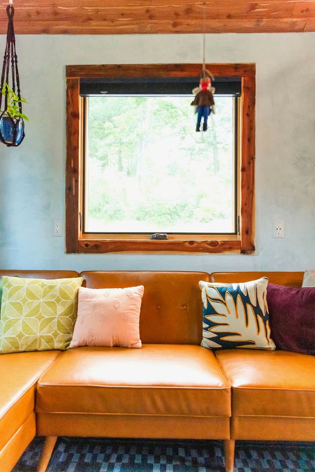 Charming Pet-Friendly Cabin with Stunning Mountain Views in Chattanooga, Tennessee