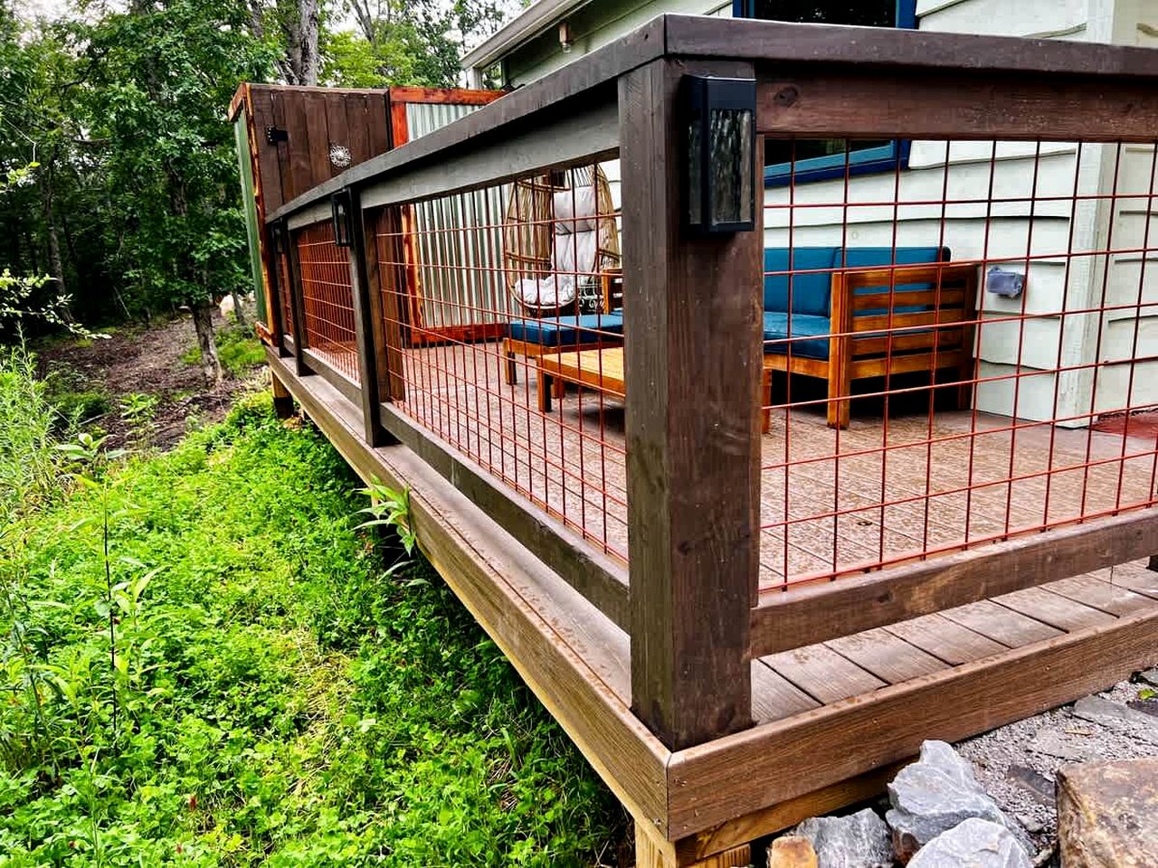 Charming Pet-Friendly Cabin with Stunning Mountain Views in Chattanooga, Tennessee