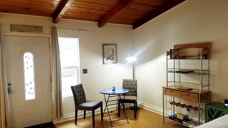 Cottages (United States of America, Big Flat, California)