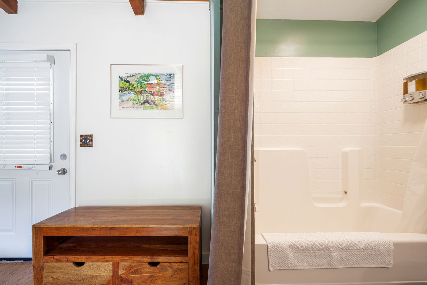 Charming, Pet-friendly Glamping Vacation Rental in Northern California