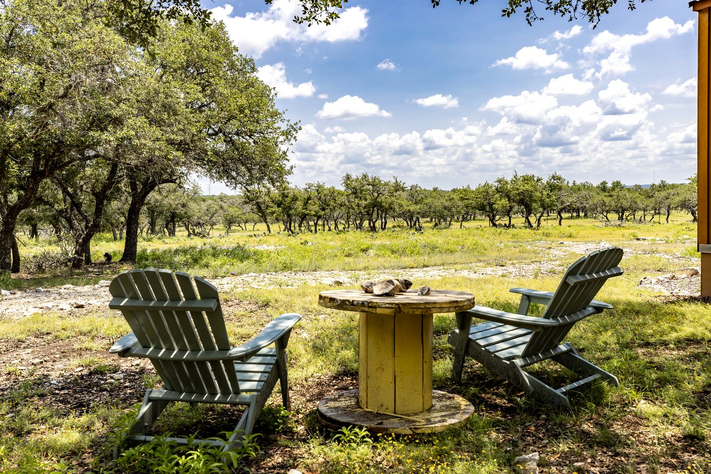 Charming Ranch Cabin with Milky Way Stargazing near Mountain Home, Texas