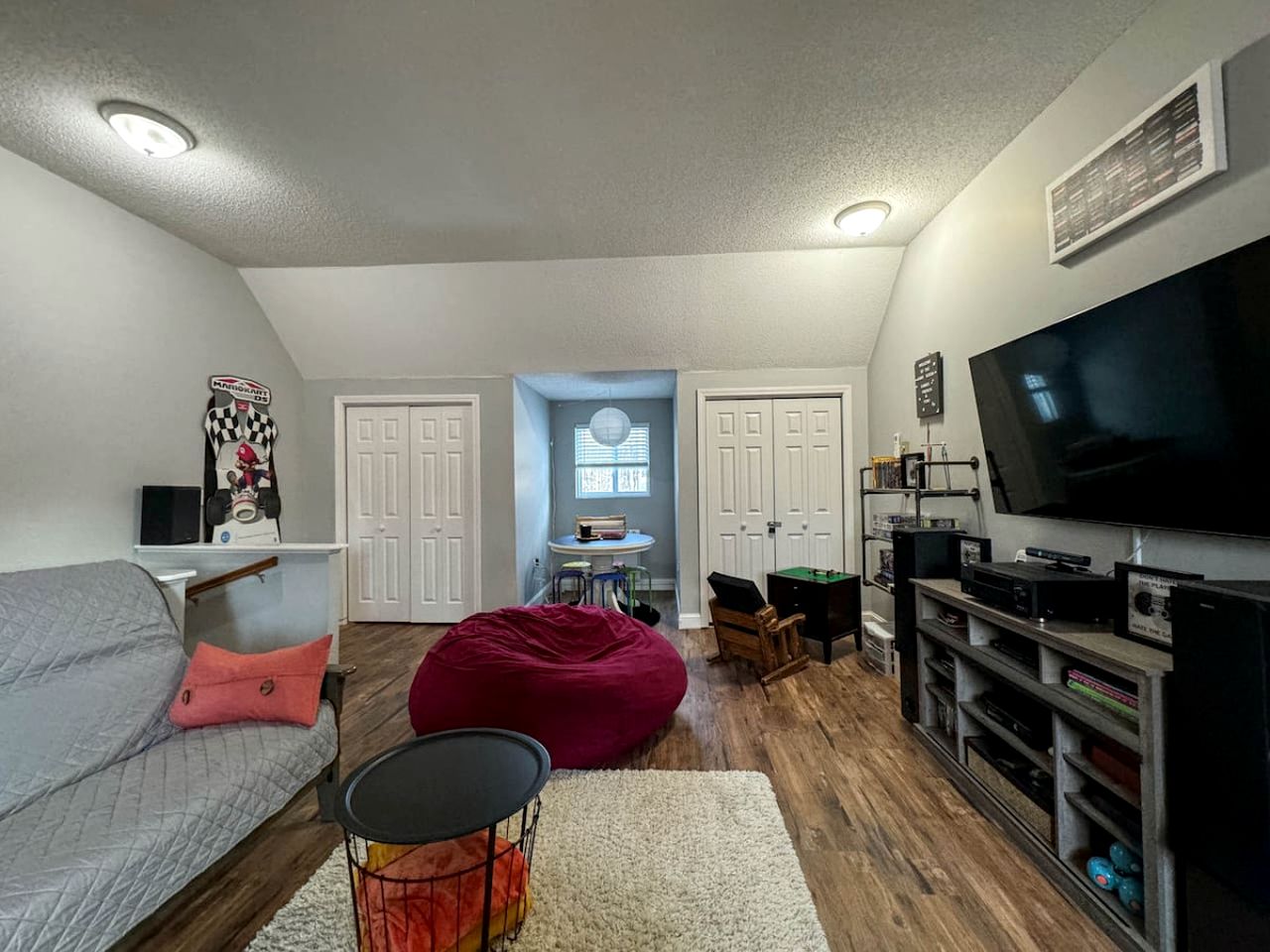 Charming Rental Great for a Family Holiday Getaway in New Hampshire