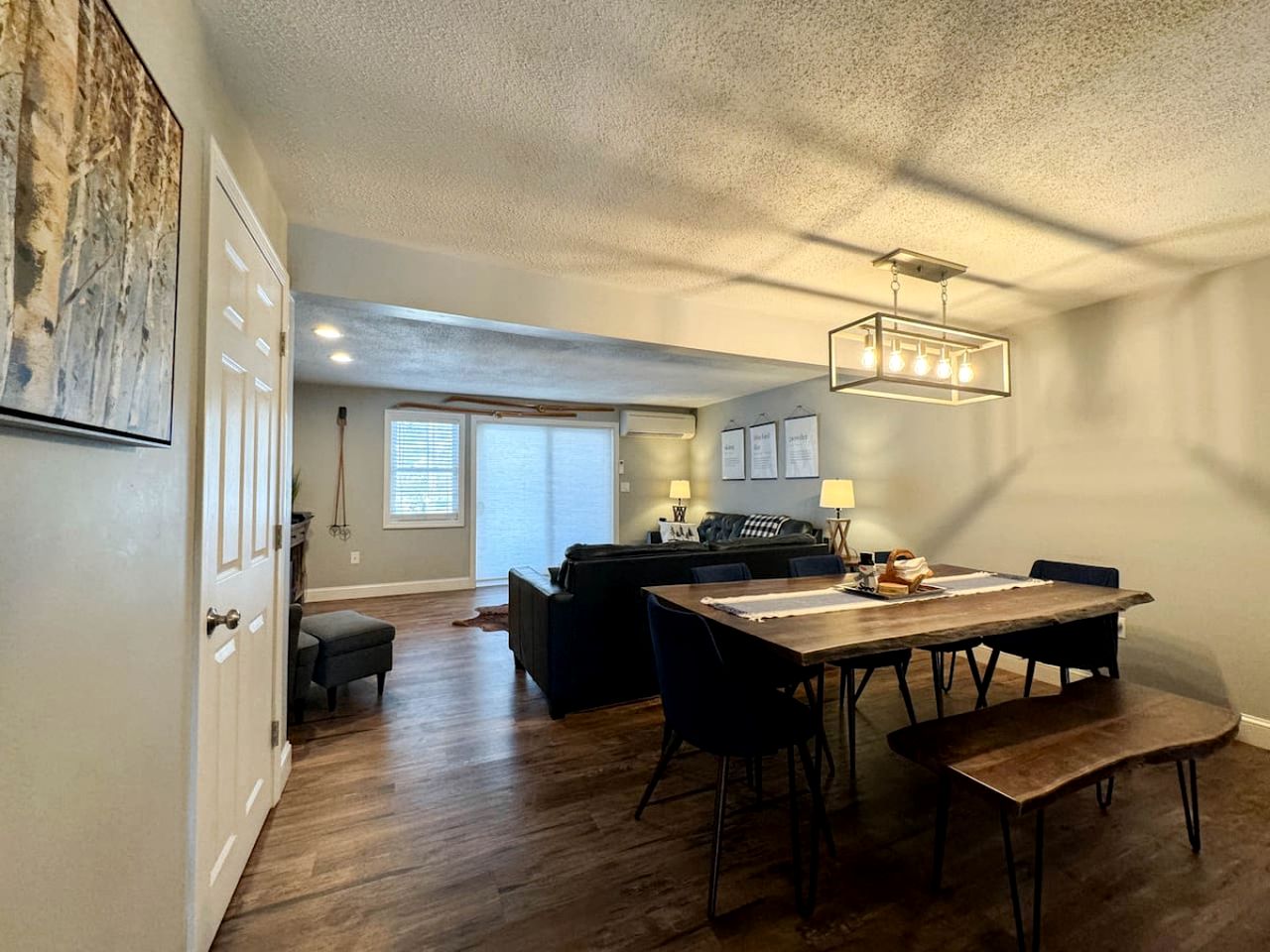 Charming Rental Great for a Family Holiday Getaway in New Hampshire