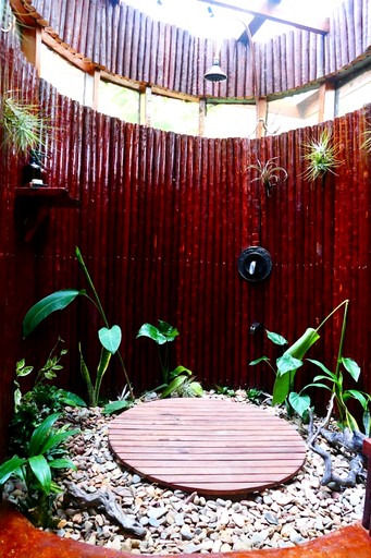 Villas (Belize, Cristo Rey, Cayo District)