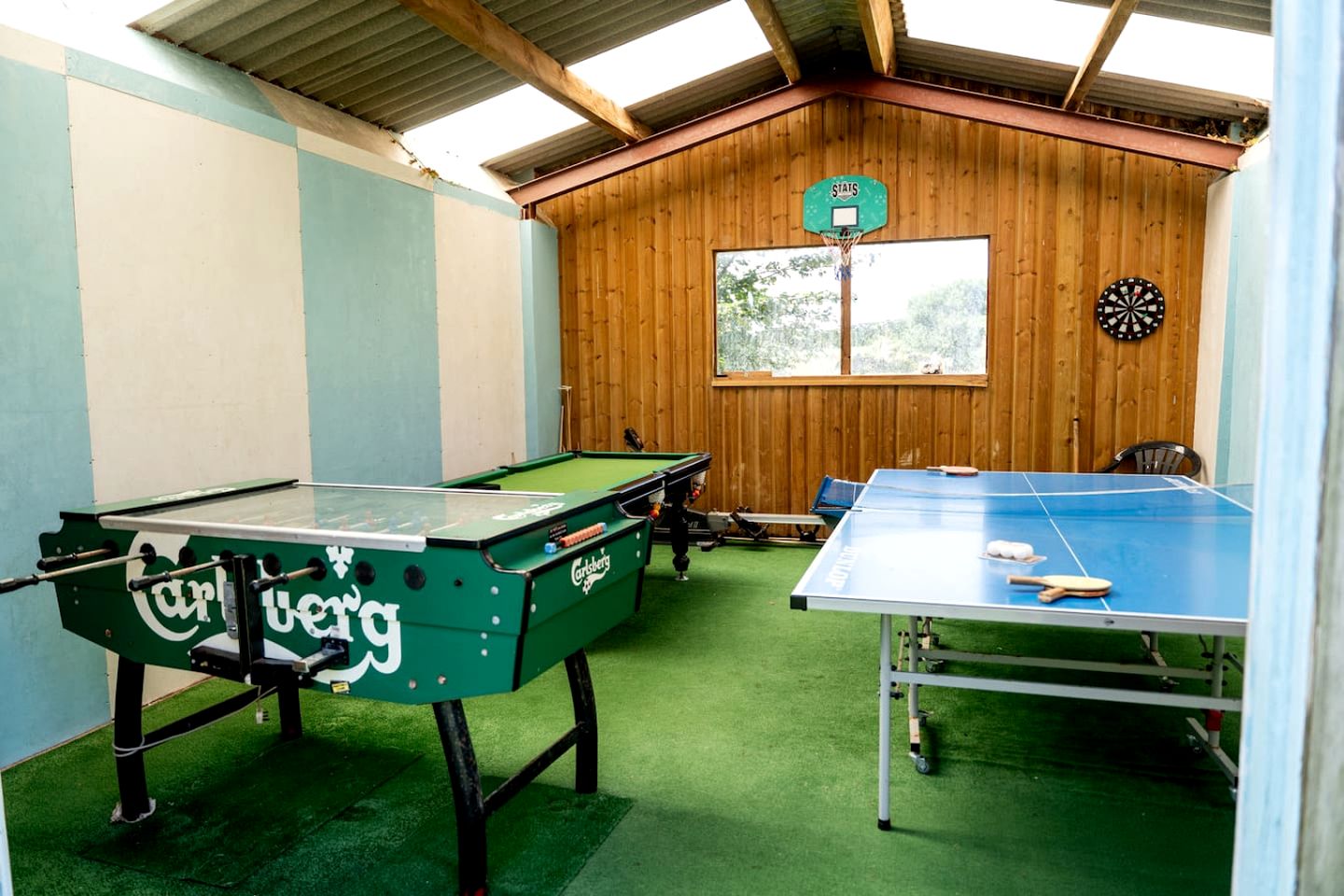 Charming Cottage with Hot Tub & Games Room near Llawhaden, Pembrokeshire