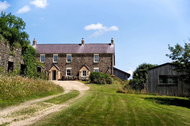 Vacation Rentals (United Kingdom, Clynderwen, Wales)