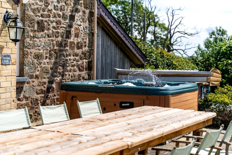 Vacation Rentals (United Kingdom, Clynderwen, Wales)