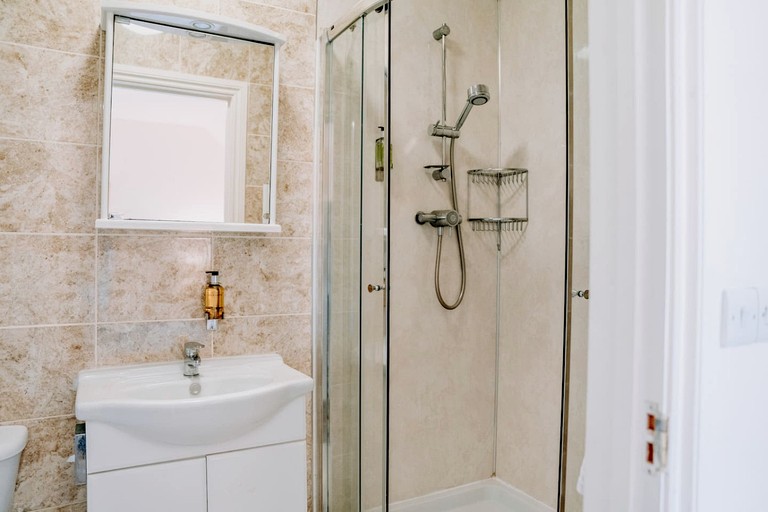 Vacation Rentals (United Kingdom, Clynderwen, Wales)