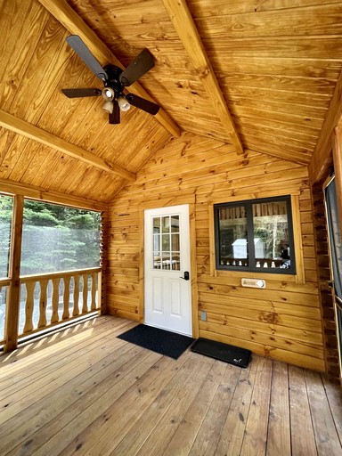 Cabins (United States of America, Steuben, Maine)
