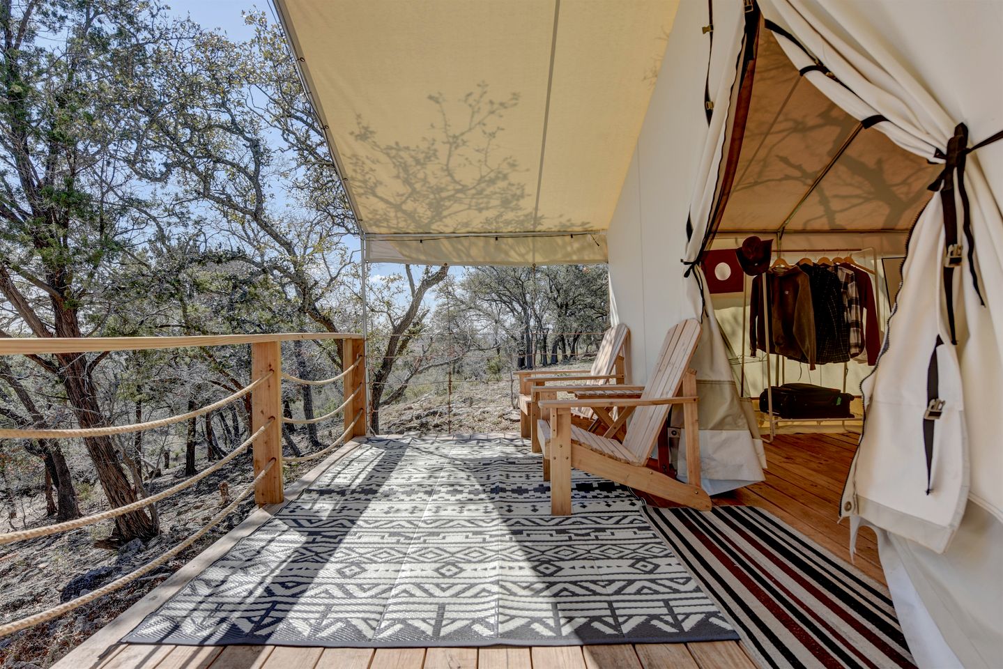 Charming Safari Tent Retreat with Magnificent Views of Texas Hill Country for Quiet Getaways in Boerne